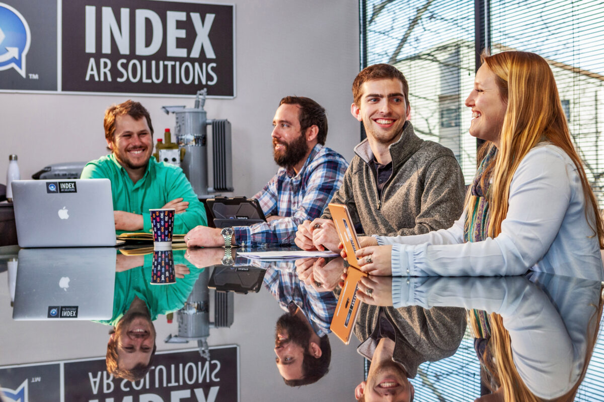 Index employees at table